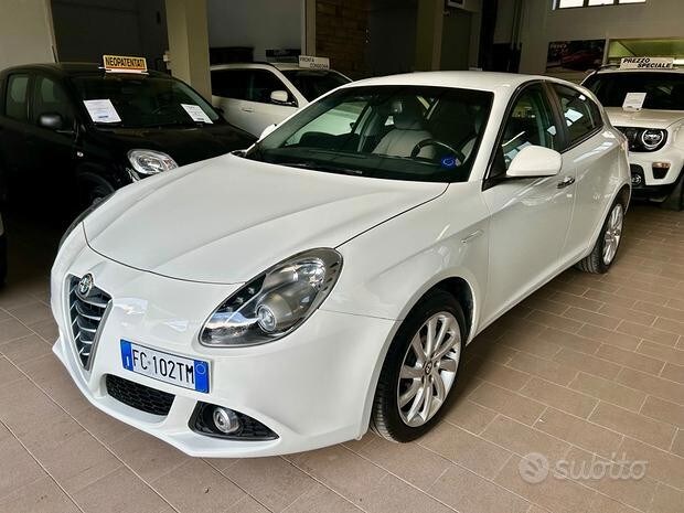 Foto ALFA ROMEO Giulietta (2010-21)