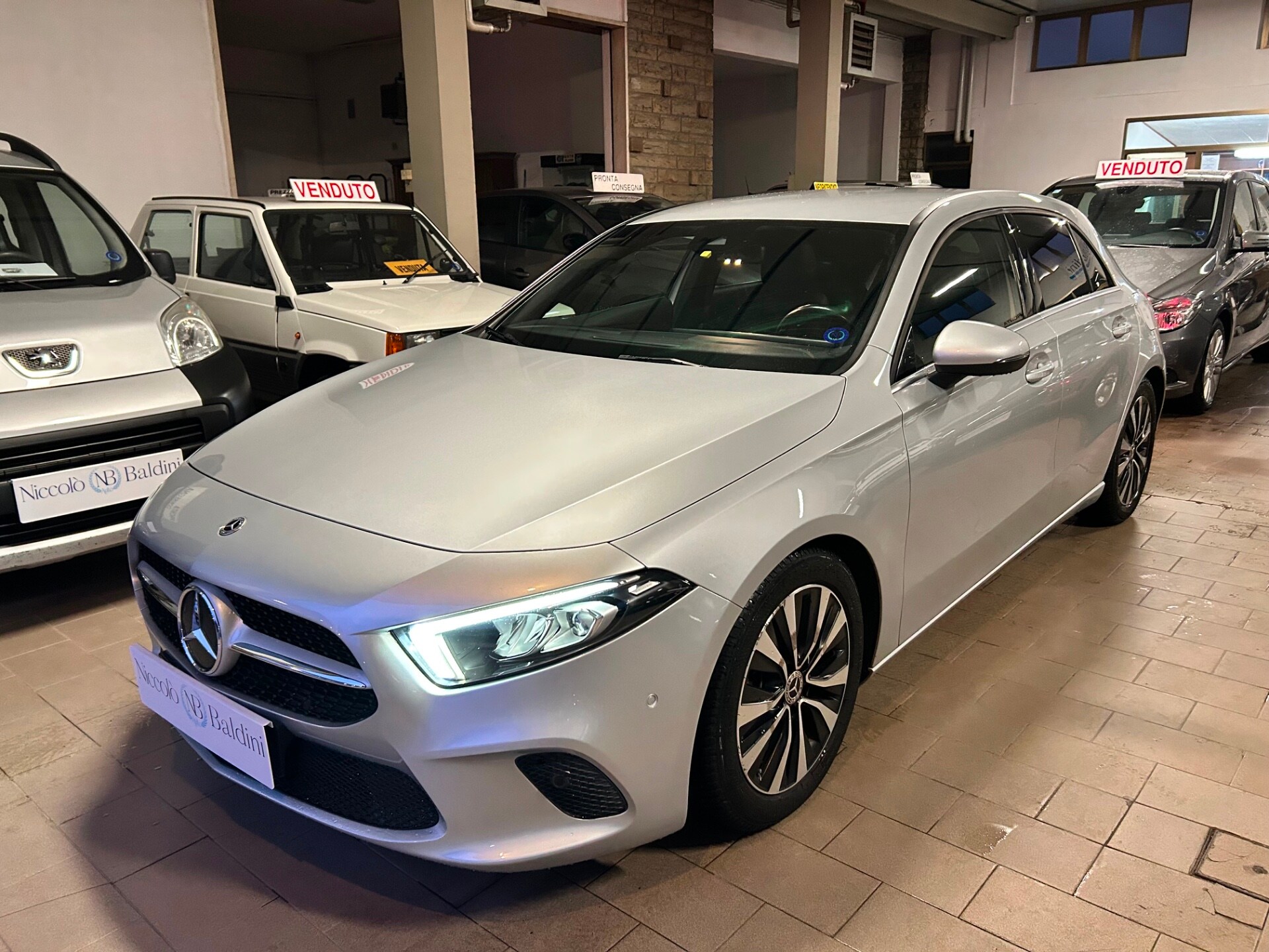 MERCEDES Classe A     (W177)