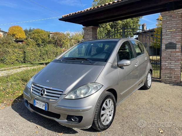 MERCEDES Classe A   (W/C169)